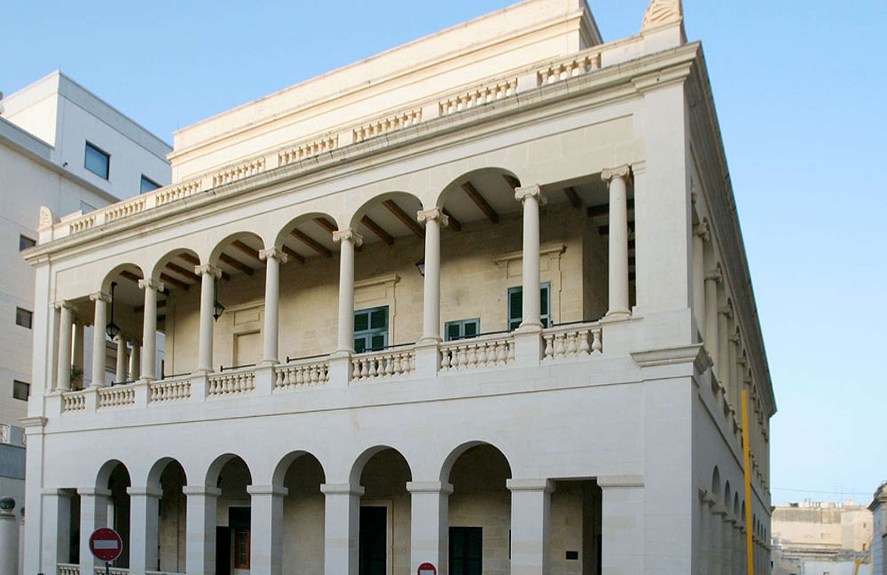 AX Palazzo Capua