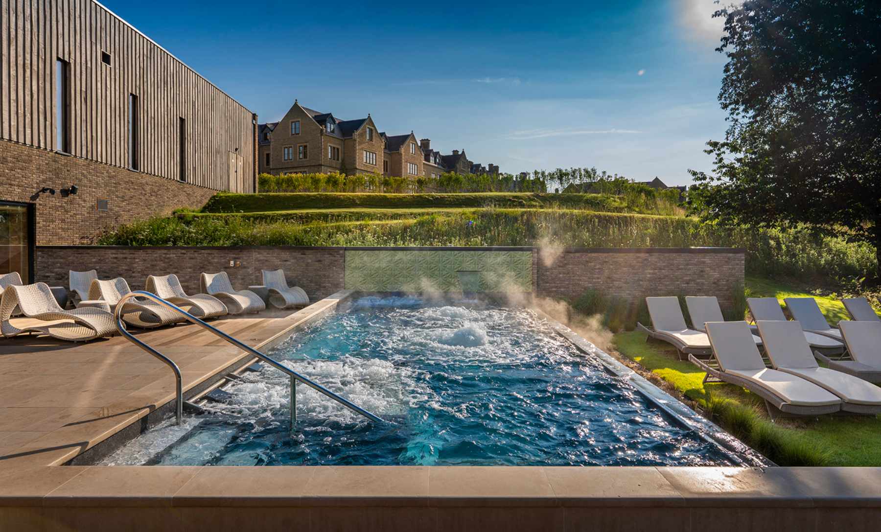 South-Lodge-pool