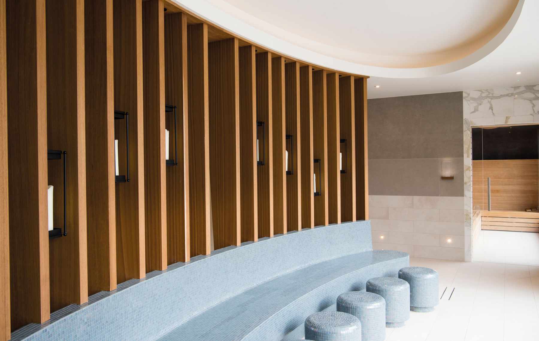 South-Lodge-interior