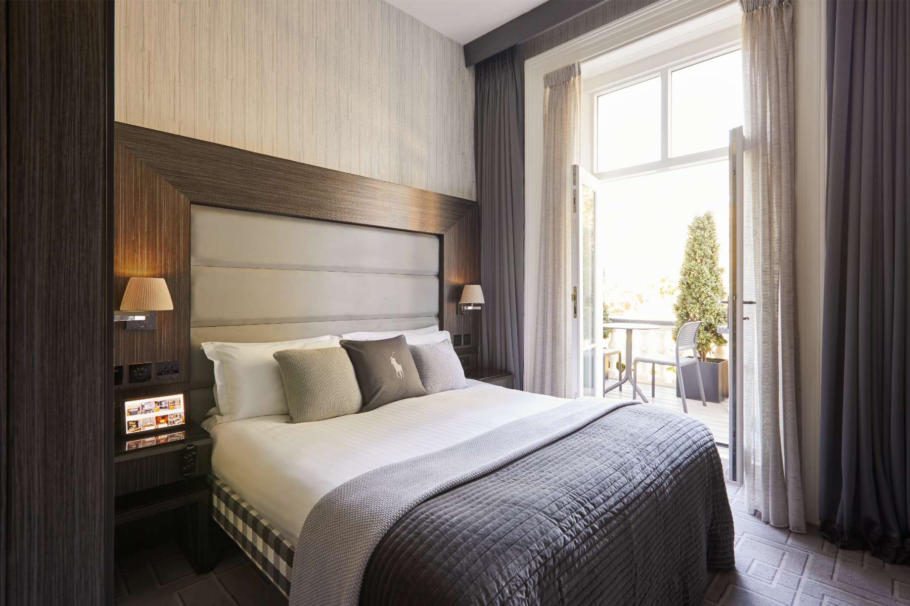 Eccleston-Square-Hotel-Elegant-Hotel-Collection