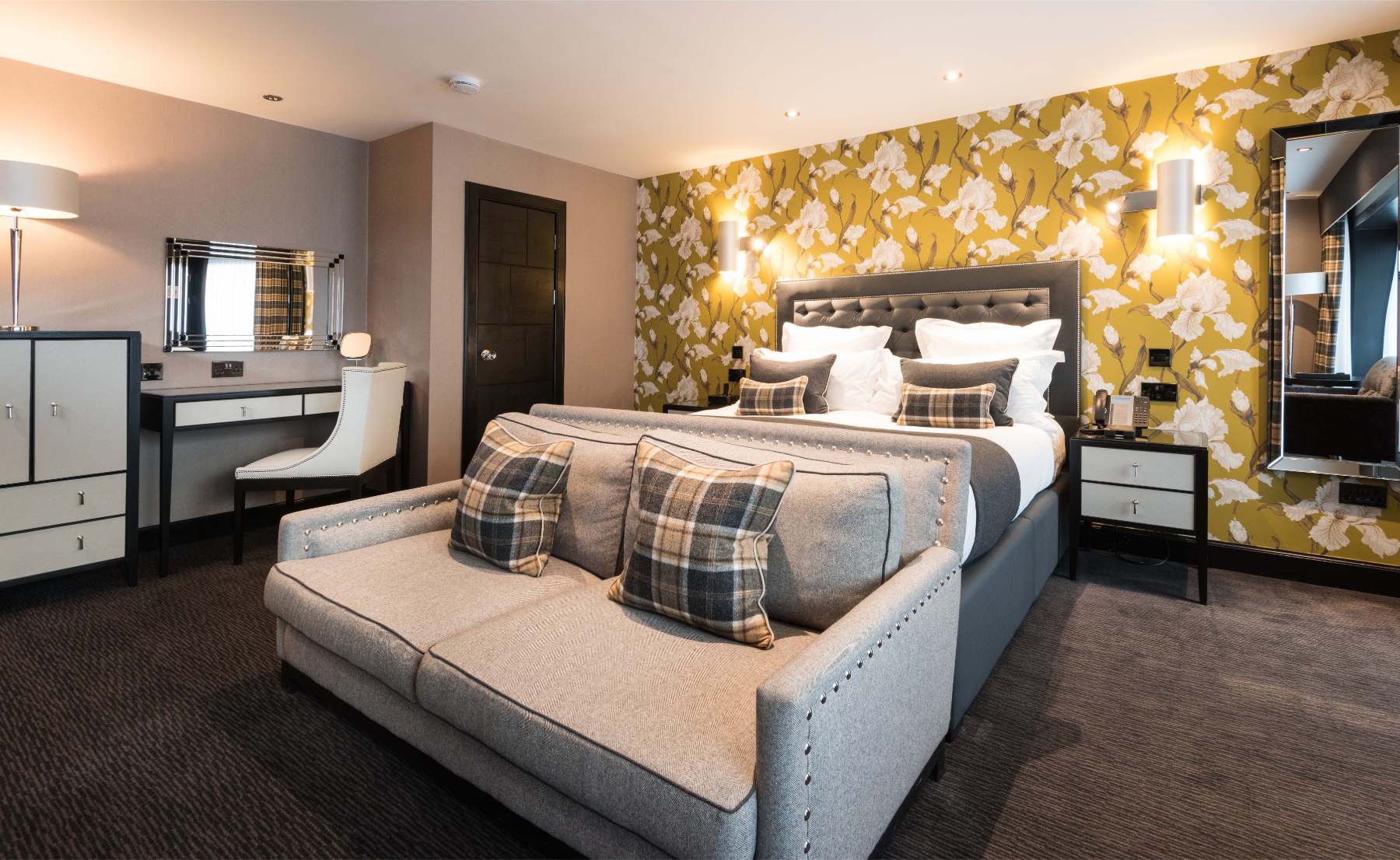 Fonab Castle Hotel Bedroom