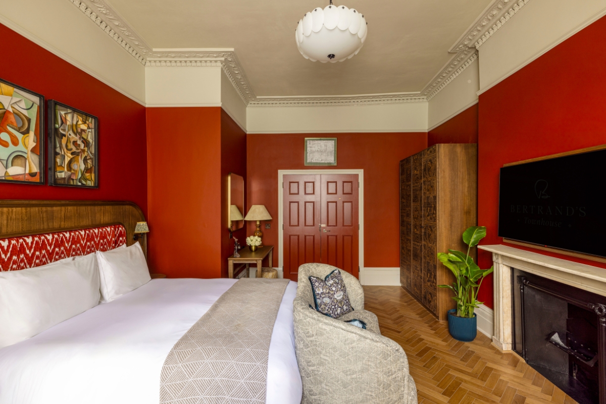 Bertrand's Townhouse guestroom