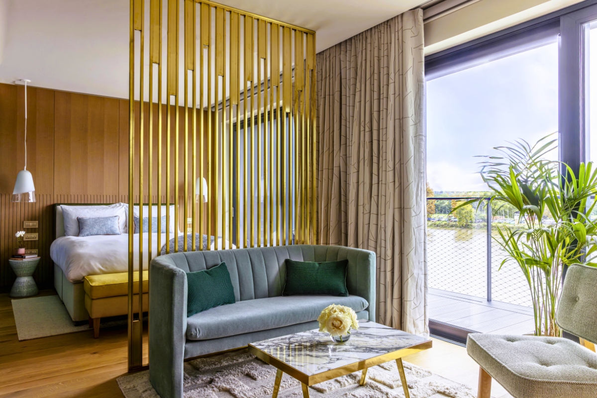Fulham Pier guestroom